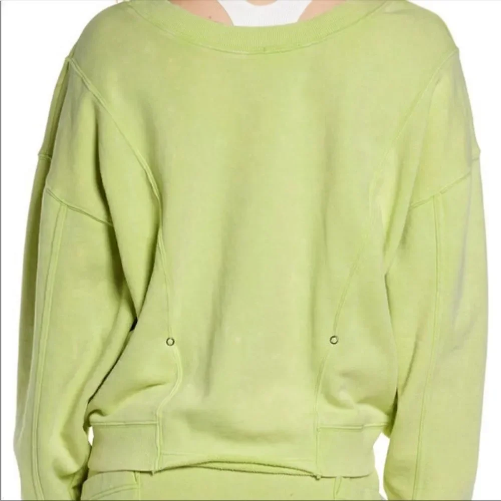 Free people FP Women’s movement go for gold reversible sweatshirt size S, NWT